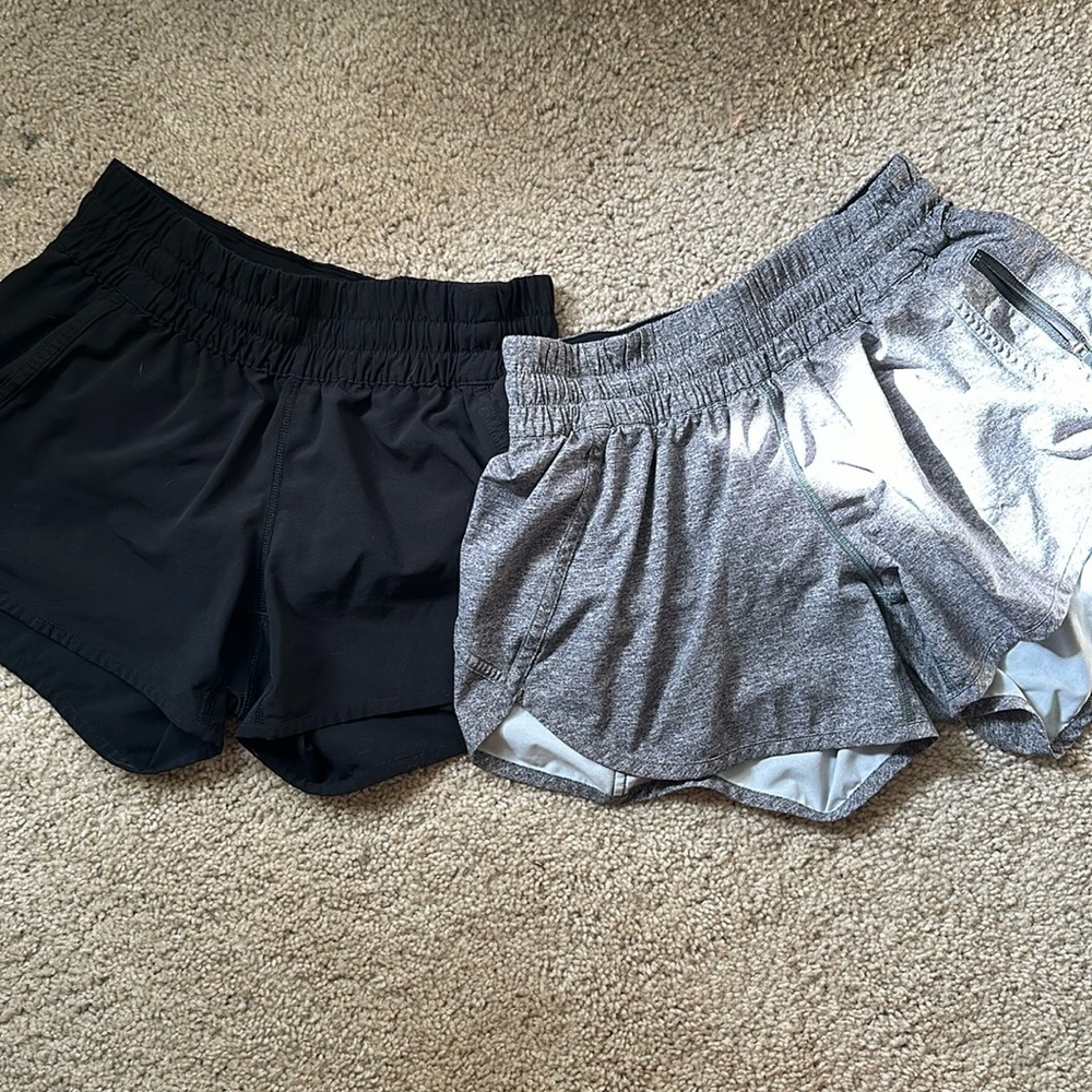 Lululemon tracker shorts